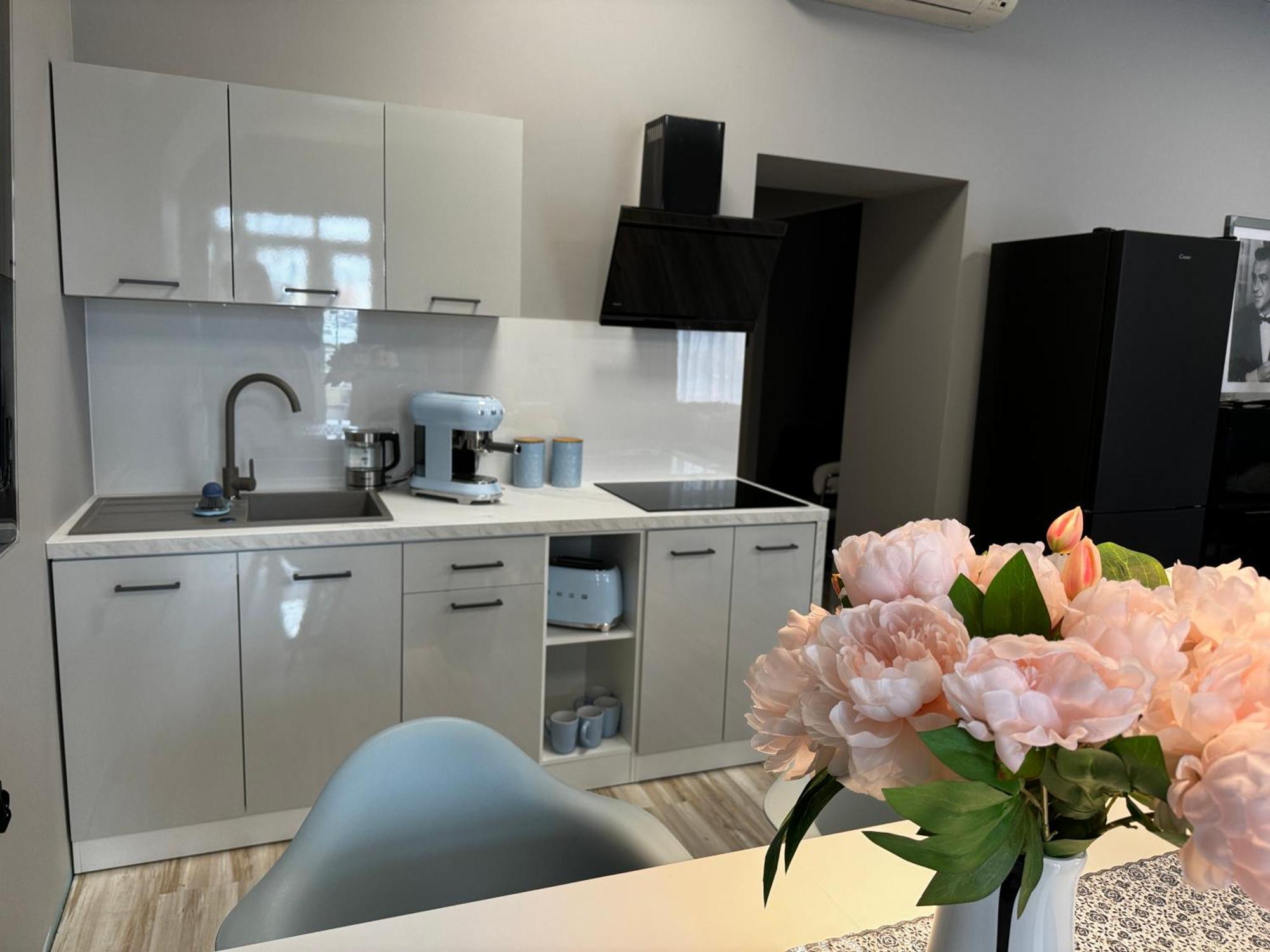 Apartamenty I Pokoje „Pod Jedynka” Konstantynów Łódzki 外观 照片
