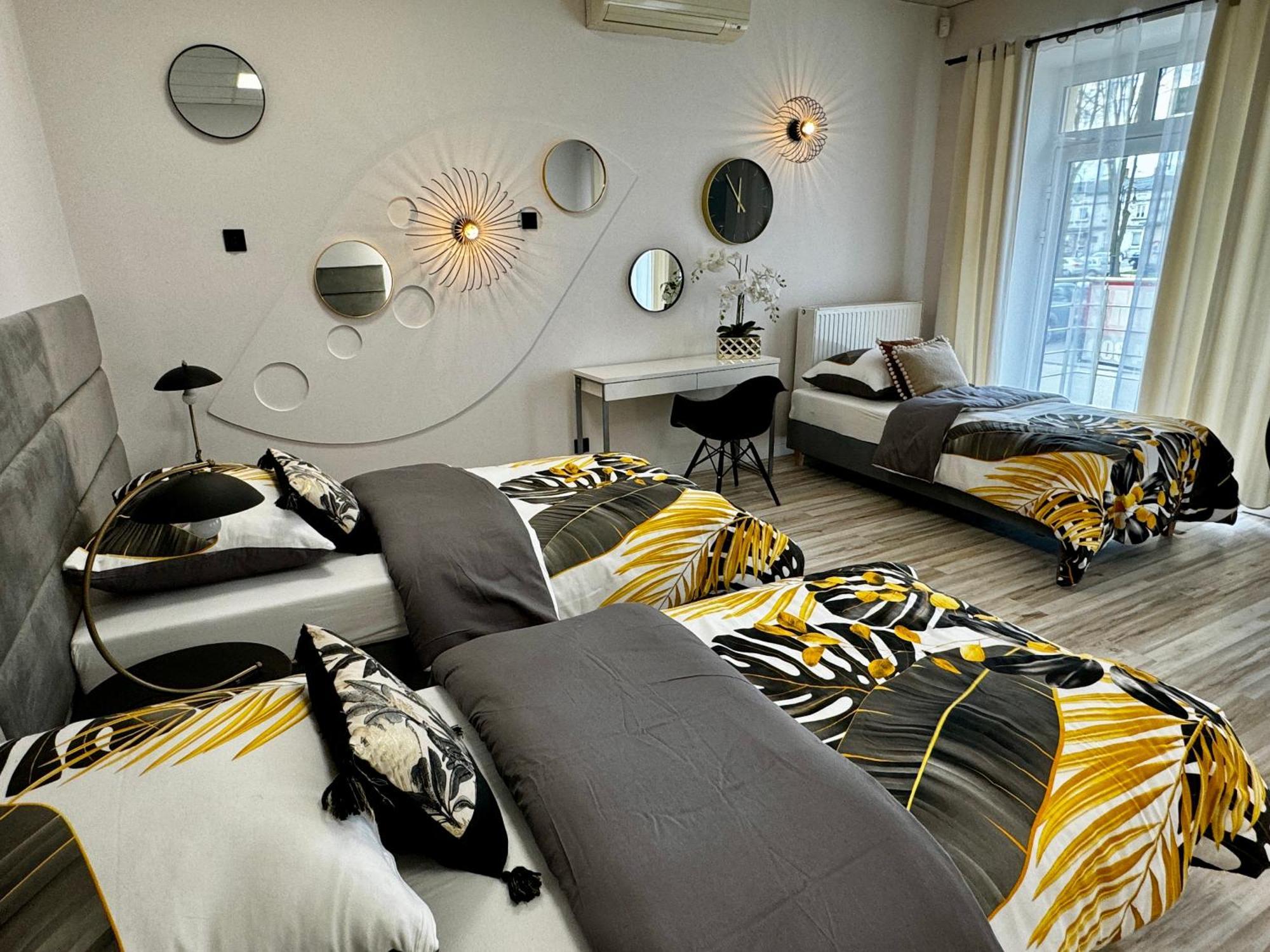 Apartamenty I Pokoje „Pod Jedynka” Konstantynów Łódzki 外观 照片
