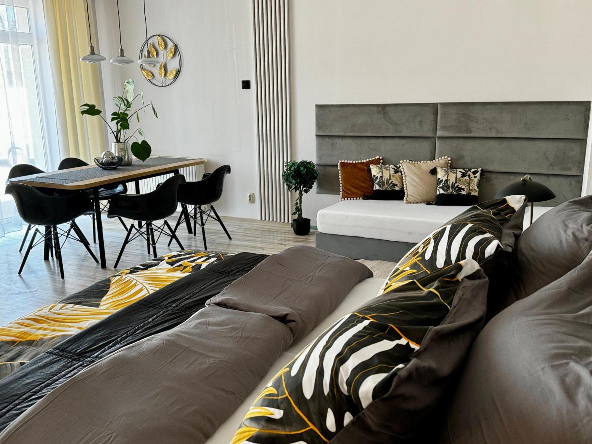 Apartamenty I Pokoje „Pod Jedynka” Konstantynów Łódzki 外观 照片
