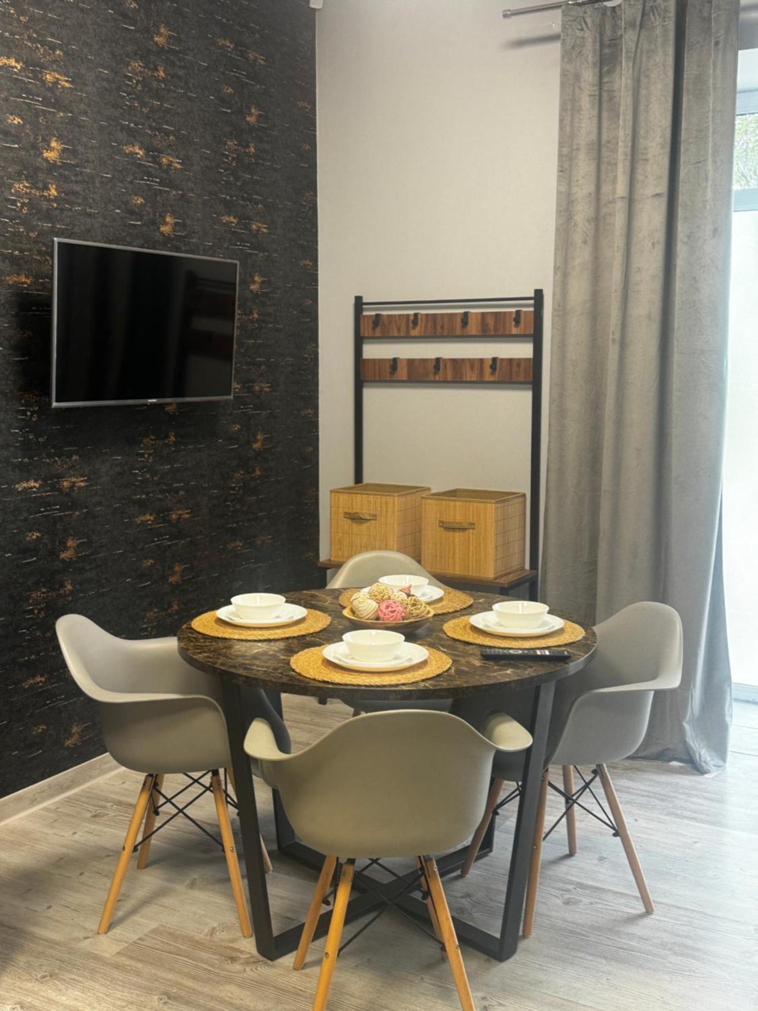 Apartamenty I Pokoje „Pod Jedynka” Konstantynów Łódzki 外观 照片